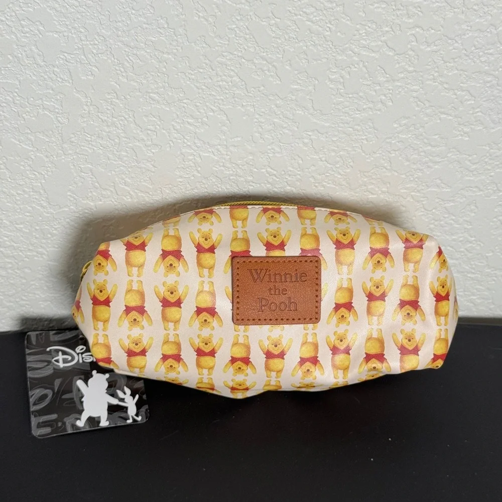 Disney Winnie the Pooh Pencil Case Unisex OS Cream All Over Print NWT